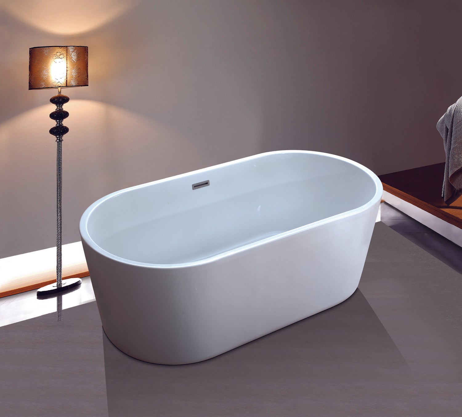 Dahlia 1700 Oval Freestanding Bath Tub