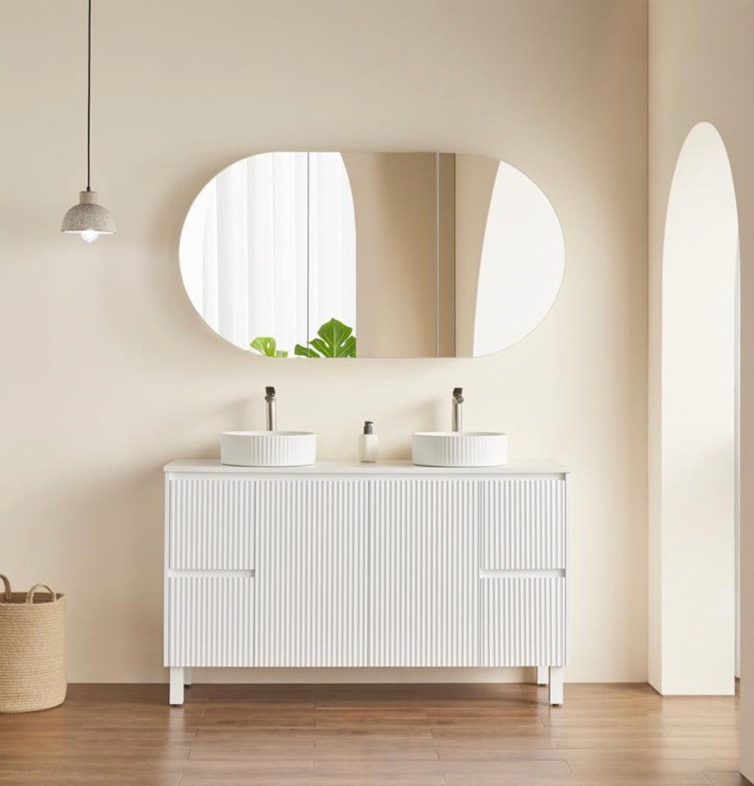 Olivia Mirror Cabinet OPLSV1580MW