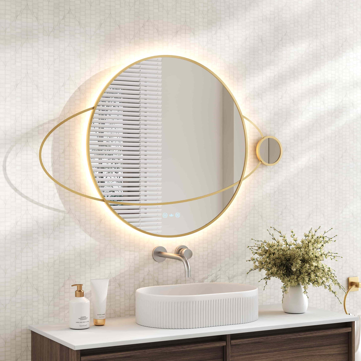 Luna 950×800mm LED Planet Mirror