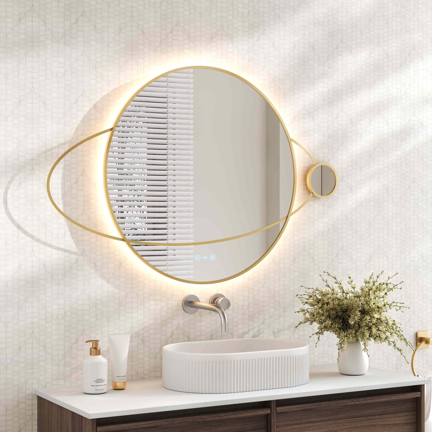 Luna 950×800mm LED Planet Mirror